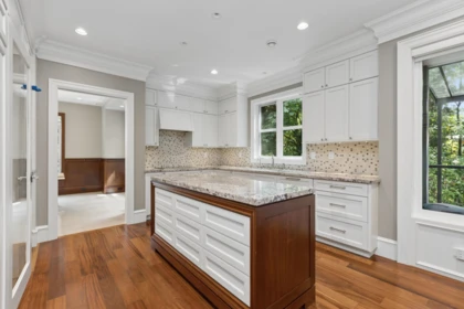 Breakfast Nook Photo of 1250 Sinclair Street, West Vancouver, BC