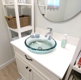 Hot Tub / Spa Photo of 3011 184 Street, Surrey, BC