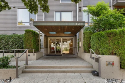 302 14200 Riverport Way, Richmond, BC, Richmond — Apartment/Condo for sale