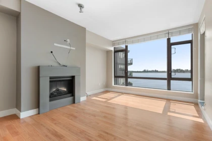 Walk-In Closet Photo of 302 14200 Riverport Way, Richmond, BC