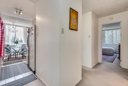 Basement Recreation Room Photo of 711 2016 Fullerton Avenue, North Vancouver, BC