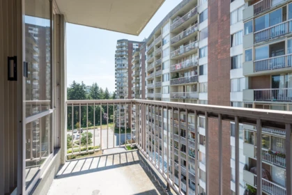 Garden / Landscaping Photo of 711 2016 Fullerton Avenue, North Vancouver, BC