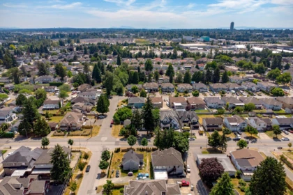 Guest Bathroom Photo of 12488 92 Avenue, Surrey, BC