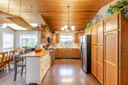 Kitchen Photo of 7262 209a Street, Langley, BC