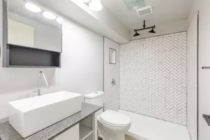 Powder Room Photo of 7262 209a Street, Langley, BC