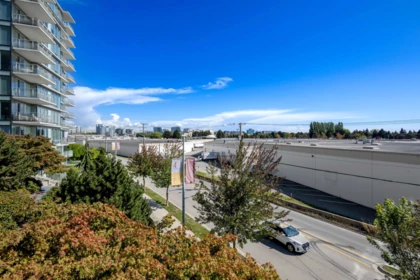 Staircase Photo of 306 5177 Brighouse Way, Richmond, BC