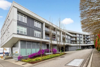 215 6283 Kingsway Avenue, Burnaby, BC, Burnaby — Apartment/Condo for sale