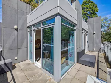 Backyard Photo of 1211 W Cordova Street, Vancouver, BC
