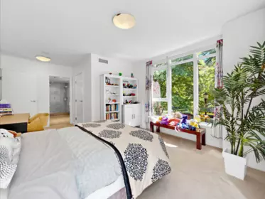 Bedroom 3 Photo of 1211 W Cordova Street, Vancouver, BC