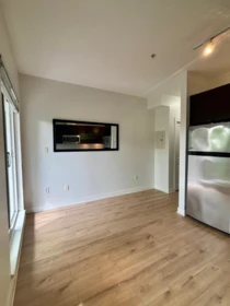 330 13321 102a Avenue, Surrey, BC, Surrey — Apartment/Condo for sale