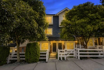 109 14833 61 Avenue, Surrey, BC, Surrey — Townhouse for sale