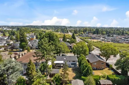 Garden / Landscaping Photo of 9223 134 Street, Surrey, BC