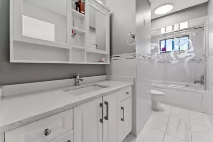 Primary Bathroom Photo of 9223 134 Street, Surrey, BC