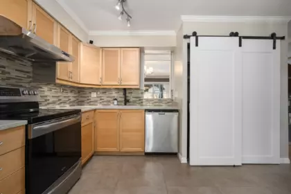 34 6100 Tiffany Boulevard, Richmond, BC, Richmond — Townhouse for sale