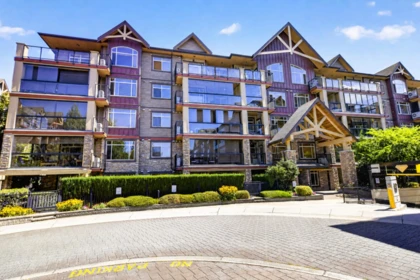 590 8288 207a Street, Langley, BC, Langley — Apartment/Condo for sale