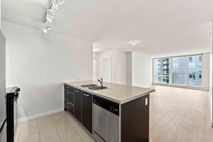 3202 13688 100 Avenue, Surrey, BC, Surrey — Apartment/Condo for sale