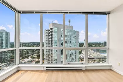 Staircase Photo of 3202 13688 100 Avenue, Surrey, BC