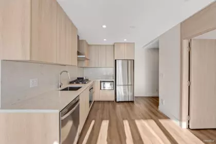 Kitchen Photo of 2805 10750 135a Street, Surrey, BC