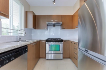 432 9500 Odlin Road, Richmond, BC, Richmond — Apartment/Condo for sale