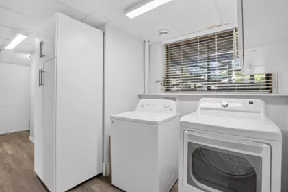 Basement Recreation Room Photo of 9727 121 Street, Surrey, BC