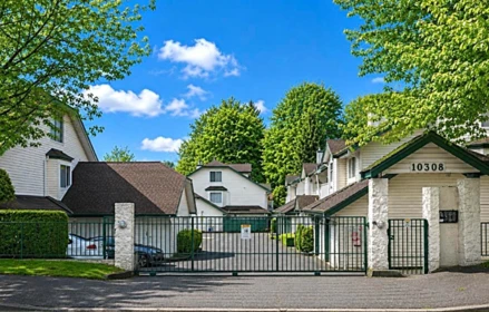 108 10308 155a Street, Surrey, BC, Surrey — Townhouse for sale