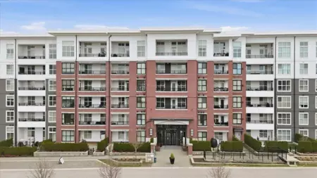 C121 8150 207 Street, Langley, BC, Langley — Apartment/Condo for sale