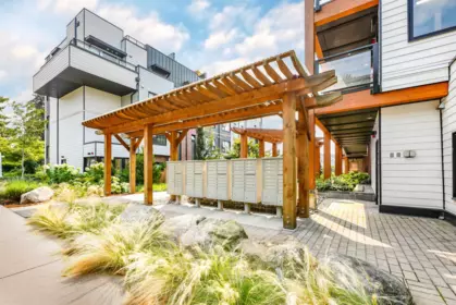 Outdoor Kitchen Photo of 127 525 E 2nd Street, North Vancouver, BC