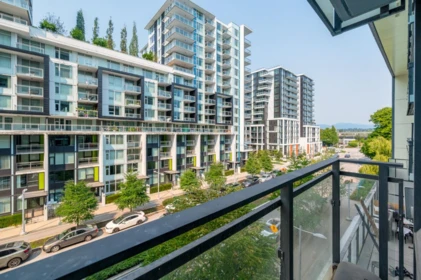 607 8833 Hazelbridge Way, Richmond, BC, Richmond — Apartment/Condo for sale