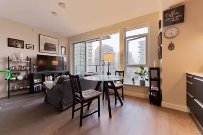 Dining Area Photo of 1503 1221 Bidwell Street, Vancouver, BC
