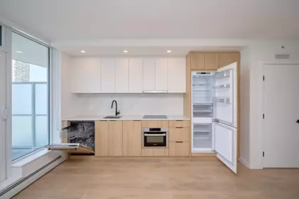 Primary Bedroom Photo of 2610 13685 102 Avenue, Surrey, BC