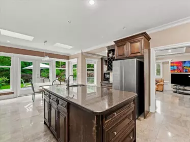 Breakfast Nook Photo of 1417 Woods Drive, North Vancouver, BC