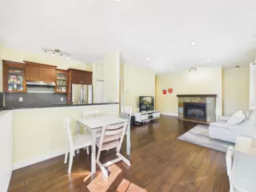 Kitchen Island Photo of 141 7388 Macpherson Avenue, Burnaby, BC