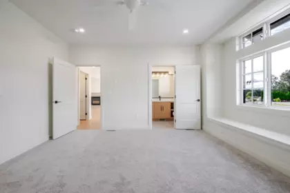 Hallway Photo of 9 5924 Riverside Street, Abbotsford, BC