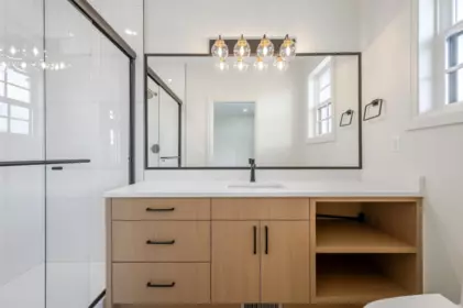Mudroom Photo of 9 5924 Riverside Street, Abbotsford, BC