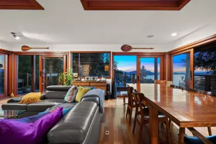 Dining Area Photo of 505 Upper Bayview Road, Lions Bay, BC