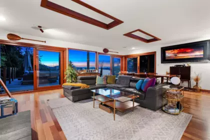 Primary Bedroom Photo of 505 Upper Bayview Road, Lions Bay, BC