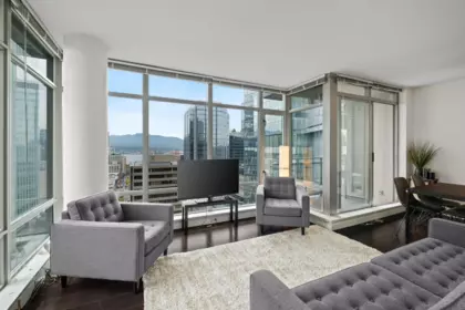 Dining Area Photo of 2106 788 Richards Street, Vancouver, BC
