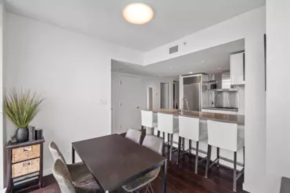 Kitchen Island Photo of 2106 788 Richards Street, Vancouver, BC