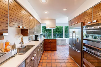 Kitchen Island Photo of 4327 Locarno Crescent, Vancouver, BC