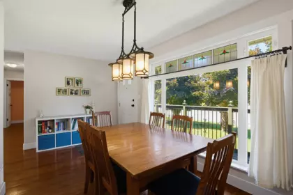 Dining Area Photo of 34348 Laburnum Avenue, Abbotsford, BC