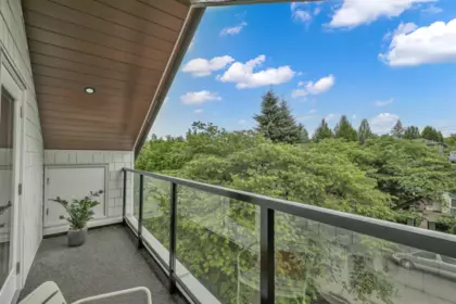 1 3185 Graveley Street, Vancouver, BC, Vancouver — Half Duplex for sale