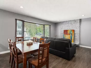Breakfast Nook Photo of 6175 Quebec Street, Vancouver, BC