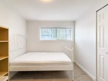 Hot Tub / Spa Photo of 6175 Quebec Street, Vancouver, BC