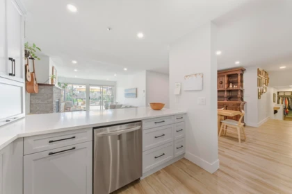Primary Bathroom Photo of 108 3131 Main Street, Vancouver, BC
