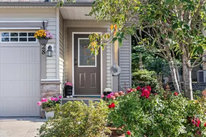Living Room Photo of 28 46791 Hudson Road, Chilliwack, BC