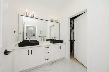 Basement Recreation Room Photo of 531 Jordan Way, Gibsons, BC
