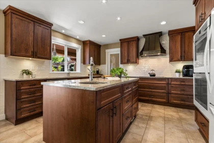Primary Bedroom Photo of 46378 John Place, Chilliwack, BC