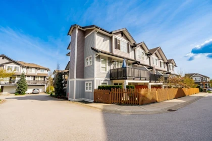 Aerial View of 28 7157 210 Street, Langley, BC