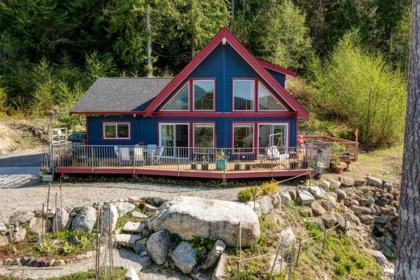5280 Cecil Hill Road, Madeira Park, BC, Madeira Park — Single Family Residence for sale
