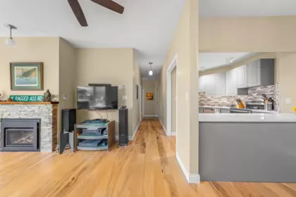 204 1150 Quayside Drive, New Westminster, BC, New westminster — Apartment/Condo for sale